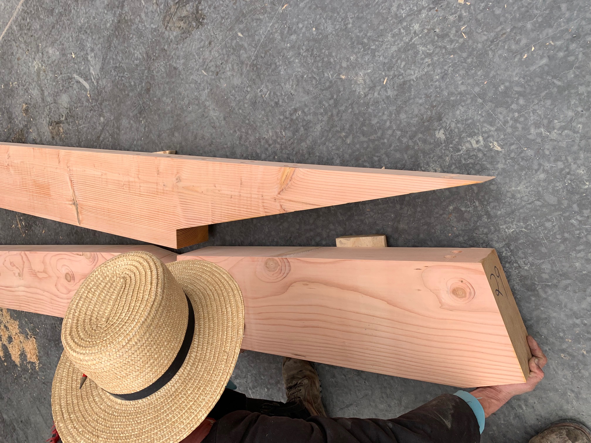 Amish Crafted